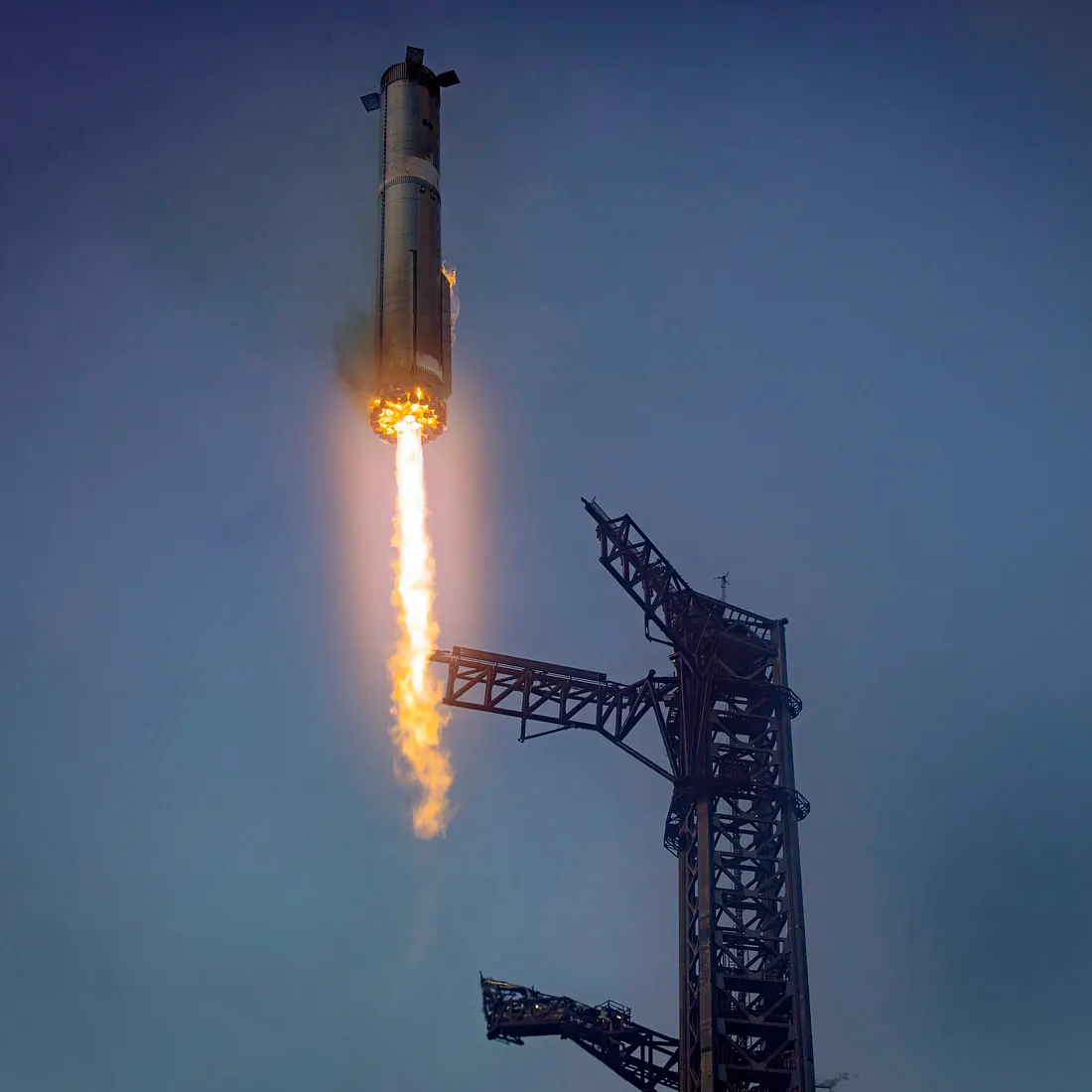 image from spacex attached to a blog written on medium by jainish soni